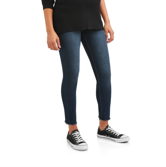 Oh Mamma! Maternity Skinny 7/8 Length Jeans - Picture 5 of 6